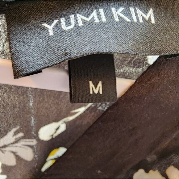 YUMI KIM BLACK FLORAL ROMPER NEW SIZE MED - Picture 8 of 9